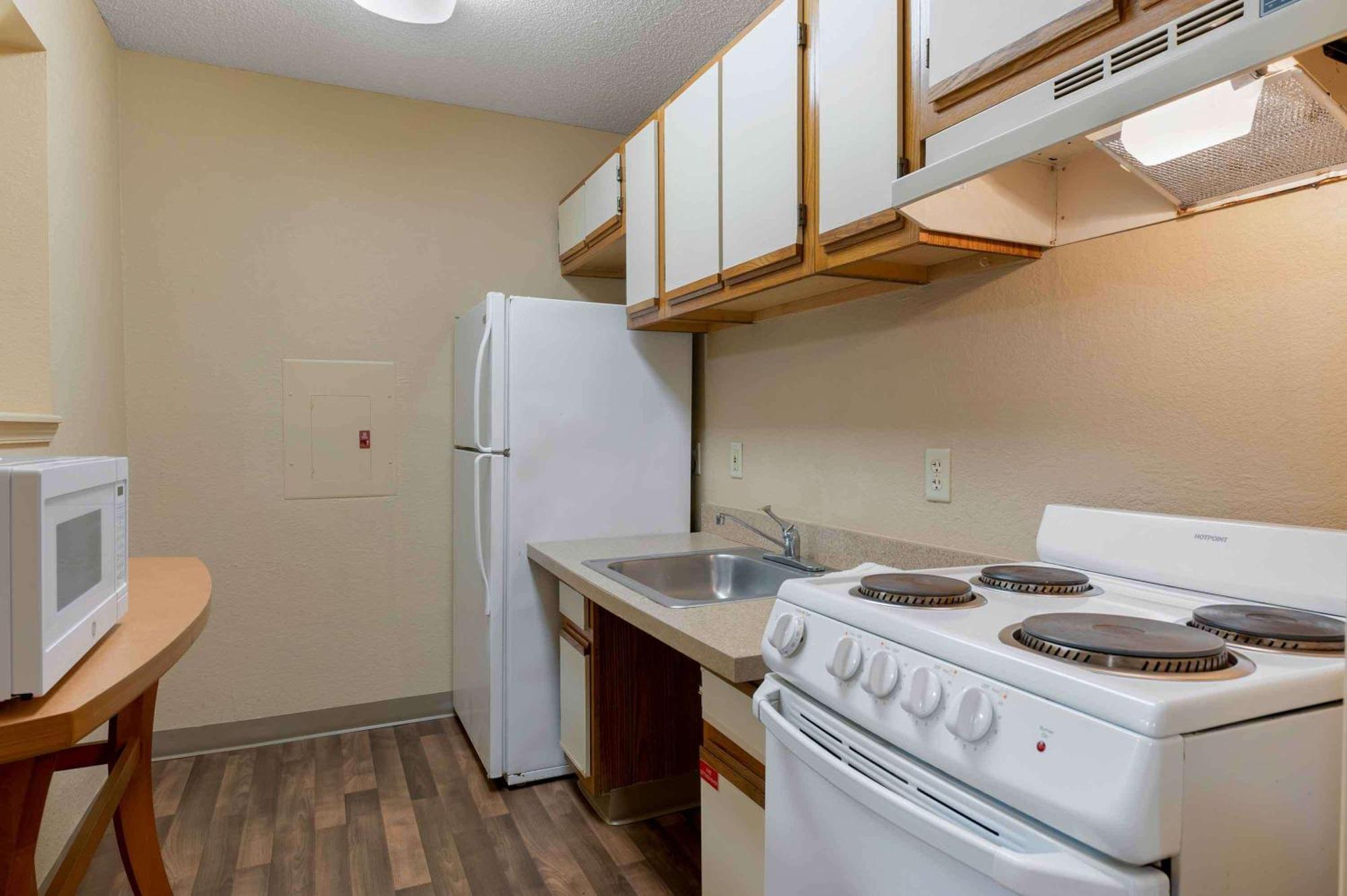 Extended Stay America Select Suites - Atlanta - Kennesaw Chastain Rd Esterno foto