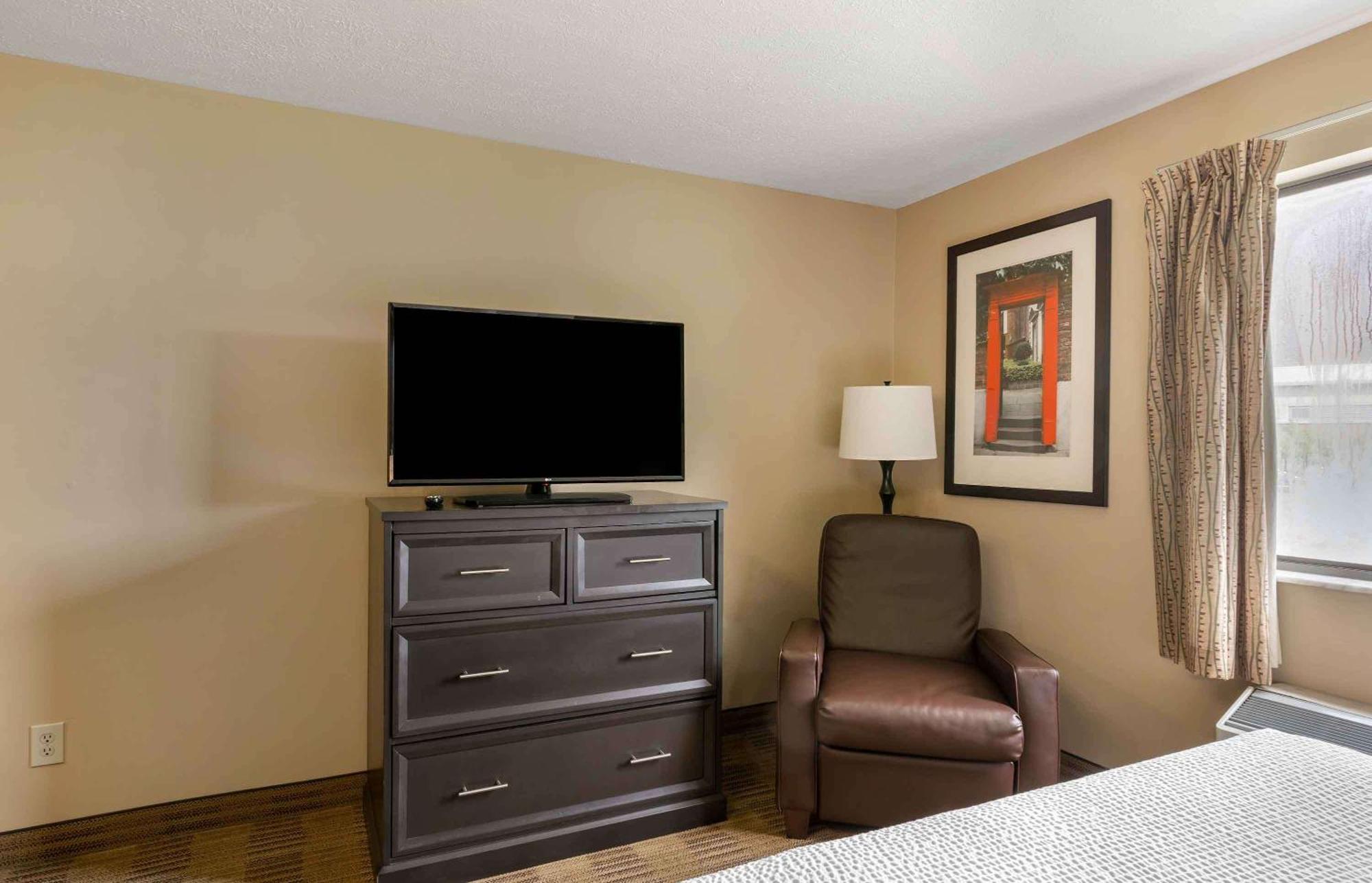 Extended Stay America Select Suites - Atlanta - Kennesaw Chastain Rd Esterno foto