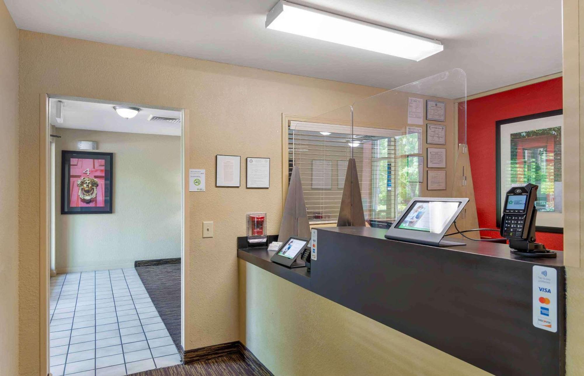 Extended Stay America Select Suites - Atlanta - Kennesaw Chastain Rd Esterno foto